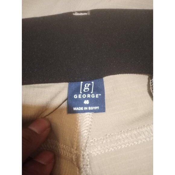 NWT George Men's Above the Knee Brown Shorts Stretch size 46 New - Picture 7 of 9